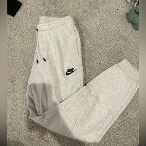 Nike joggers size S